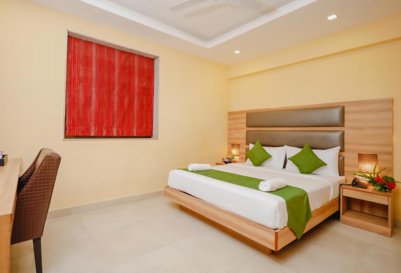 Sunkissed Premium, Goa By Wsi, Calangute Beach Екстер'єр фото