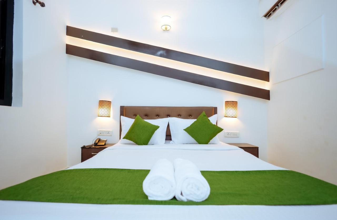 Sunkissed Premium, Goa By Wsi, Calangute Beach Екстер'єр фото